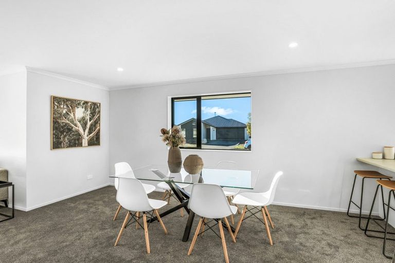 Photo of property in 3 Meadow View Drive, Belfast, Christchurch, 8051