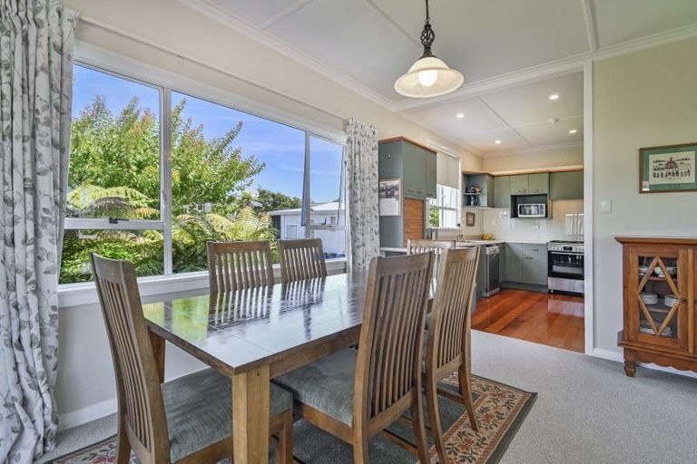 Photo of property in 201 Frimley Avenue, Frimley, Hastings, 4120