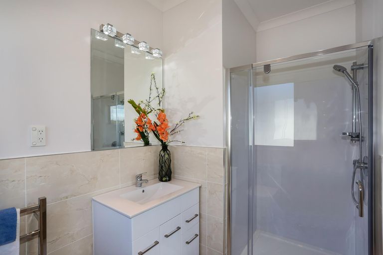 Photo of property in 21 Hua Place, Tuakau, 2121