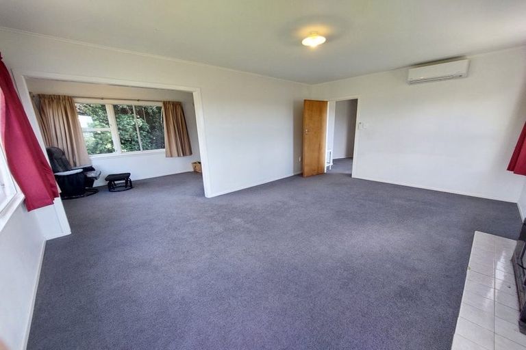 Photo of property in 1 Junction Street, Welbourn, New Plymouth, 4310