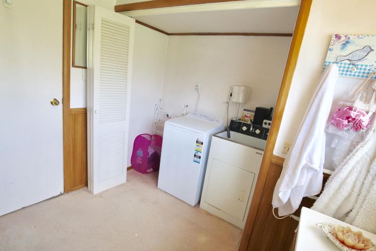 Photo of property in 9/10 Hunter Street, Hamilton Lake, Hamilton, 3204