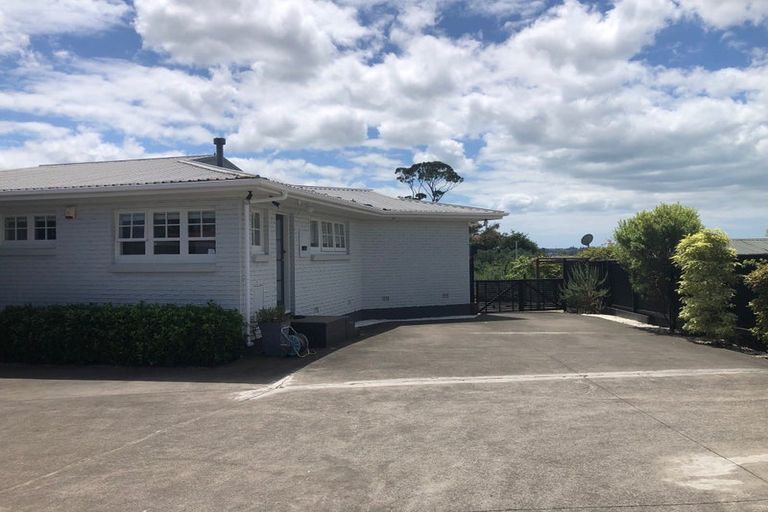 Photo of property in 12 Dowling Place, Pakuranga, Auckland, 2010