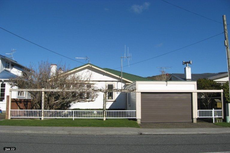 Photo of property in 67 Friend Street, Karori, Wellington, 6012