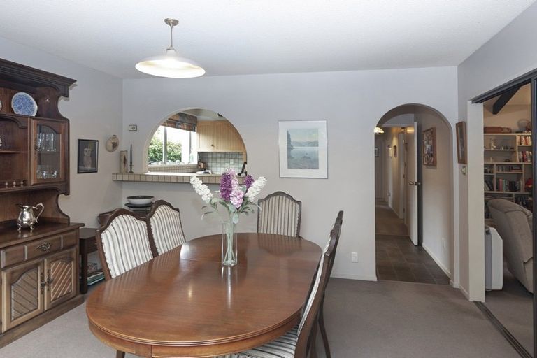 Photo of property in 7 Brigadoon Place, Avonhead, Christchurch, 8042