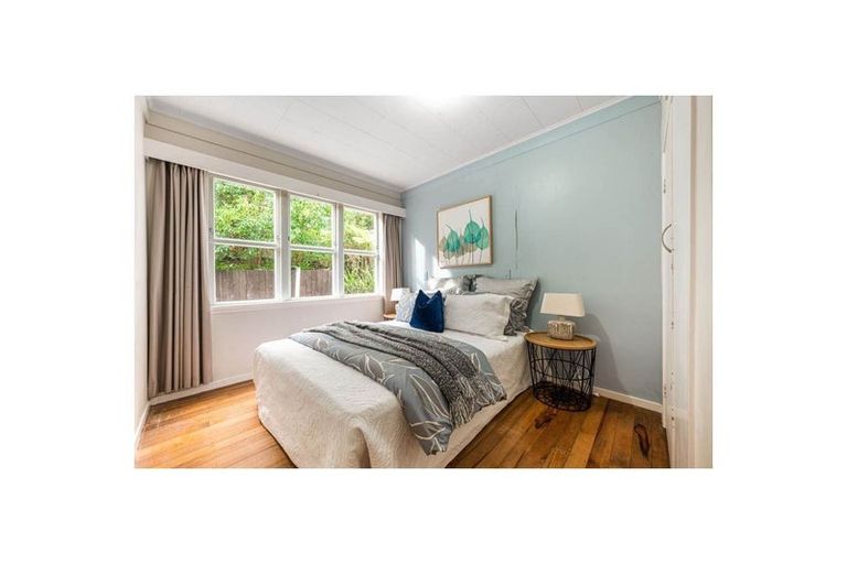 Photo of property in 628 Whangaparaoa Road, Stanmore Bay, Whangaparaoa, 0932