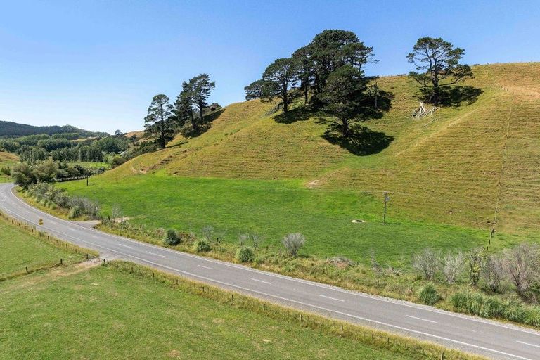 Photo of property in 273 Wentworth Valley Road, Whangamata, 3691