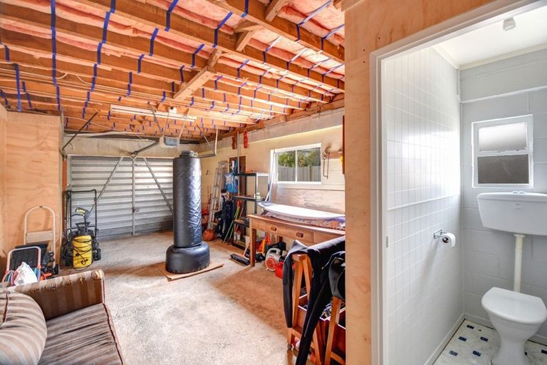 Photo of property in 378 Taieri Road, Halfway Bush, Dunedin, 9010