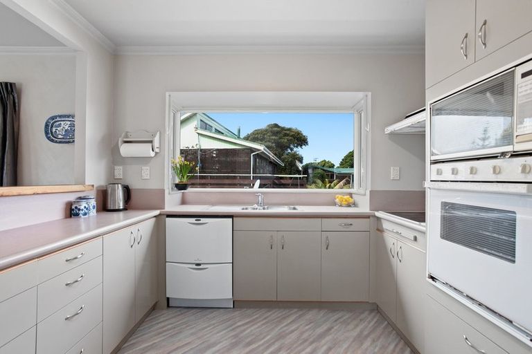 Photo of property in 9 Eruini Street, Ohope, 3121