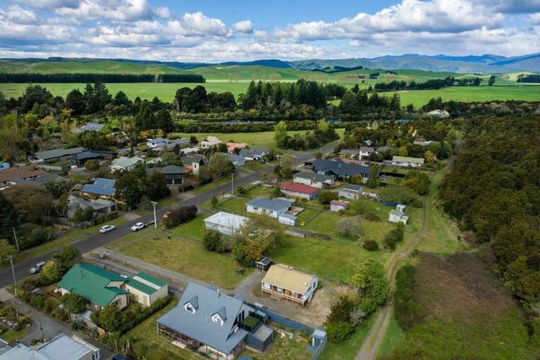 Photo of property in 16 Kutai Street, Turangi, 3334