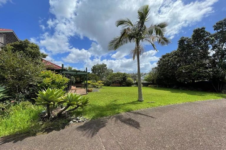 Photo of property in 7 Aotearoa Terrace, Murrays Bay, Auckland, 0630