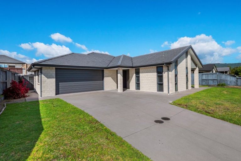 Photo of property in 6 Howie Rise, Te Puke, 3119