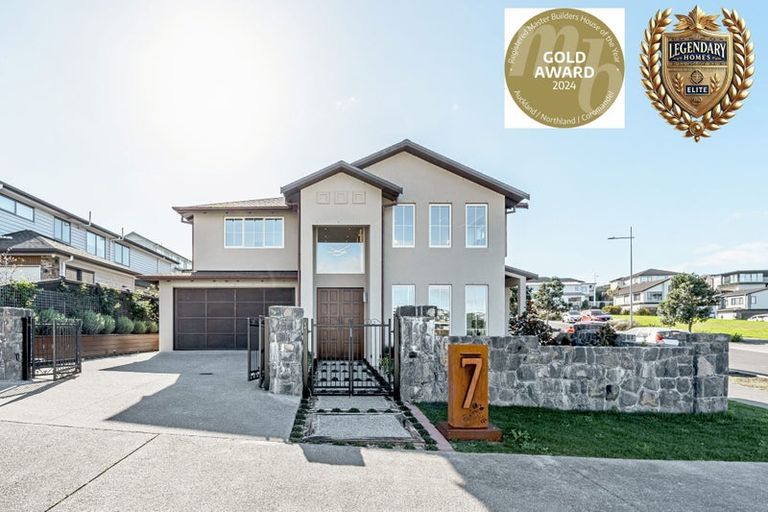 Photo of property in 7 Luff Place, Long Bay, Auckland, 0630