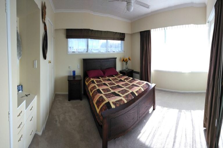 Photo of property in 36 Royston Street, Rosehill, Papakura, 2113