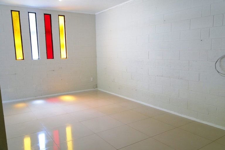 Photo of property in 5 Waverley Avenue, Glenfield, Auckland, 0629