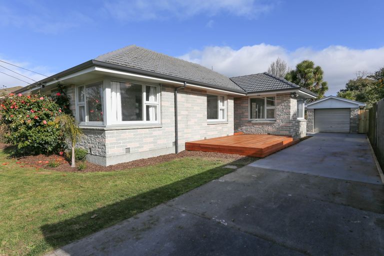 Photo of property in 4 Cromer Place, New Brighton, Christchurch, 8062