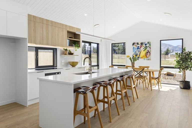 Photo of property in 14 Moonstone Street, Albert Town, Wanaka, 9305