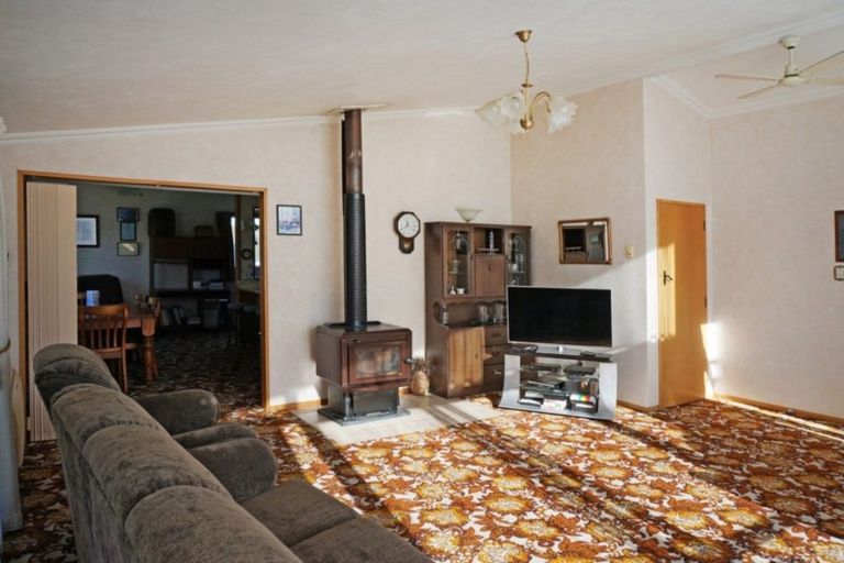 Photo of property in 10 Girvan Street, Wallacetown, 9816