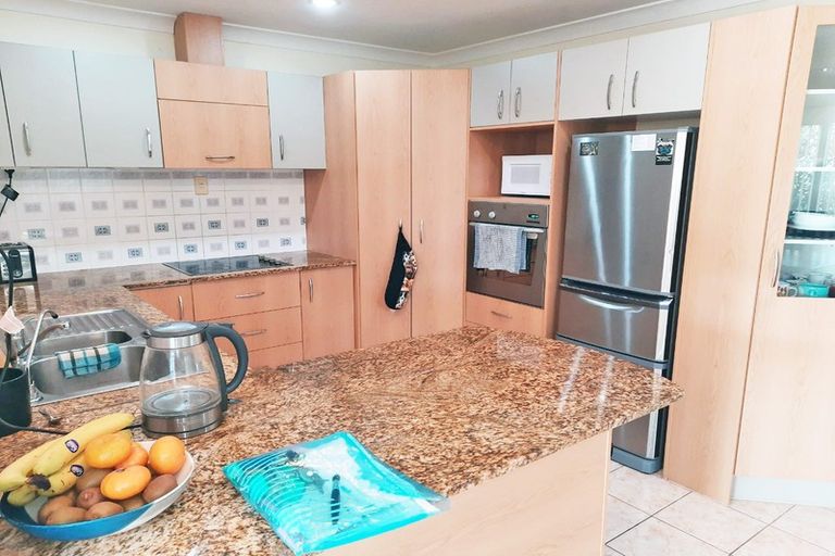 Photo of property in 19 Carnelian Court, Westgate, Auckland, 0614