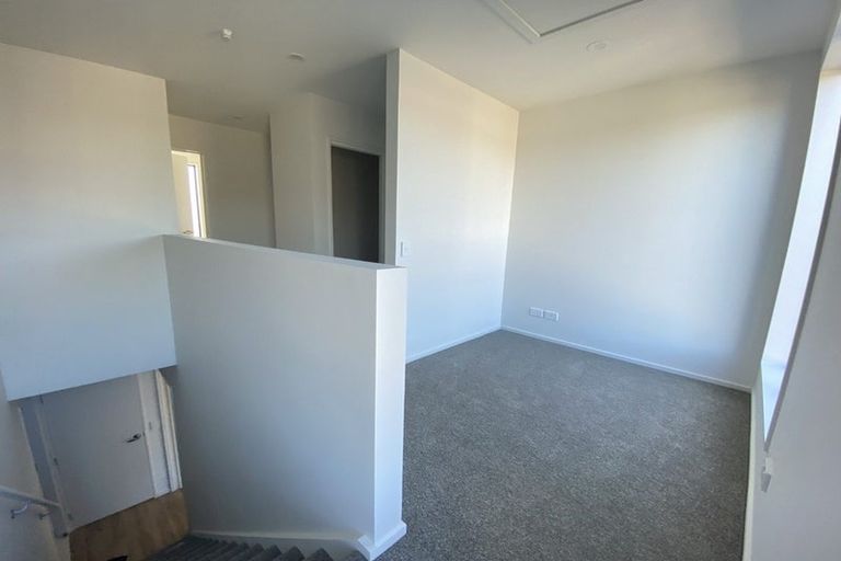 Photo of property in 17b Roxburgh Street, Sydenham, Christchurch, 8023