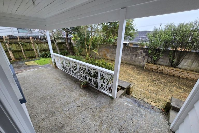 Photo of property in 3 Peverill Crescent, Papatoetoe, Auckland, 2025