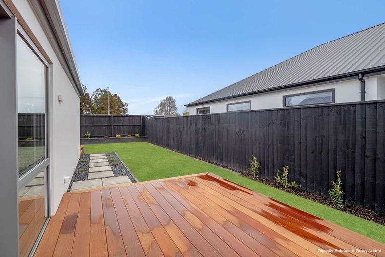 Photo of property in 11 Twin Meadows Drive, Casebrook, Christchurch, 8051