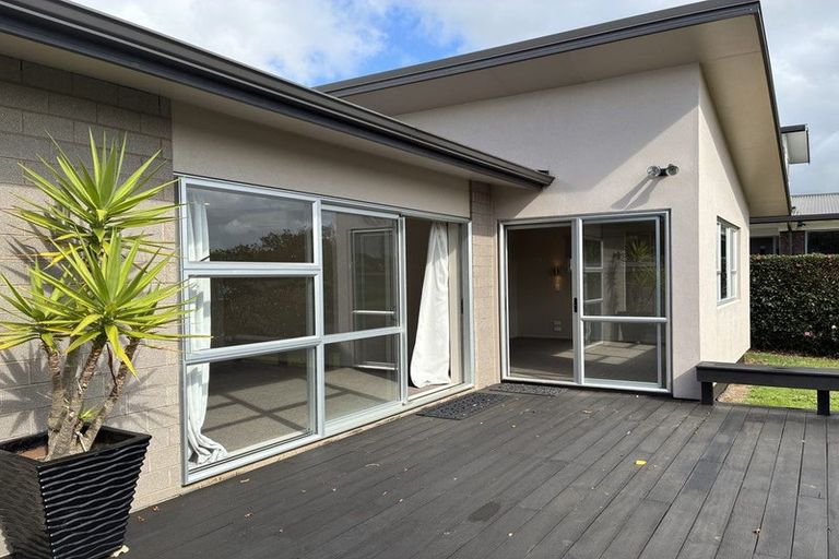 Photo of property in 18 Notre Dame Court, Pukekohe, 2120
