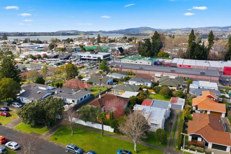 Photo of property in 142 Edgecumbe Road, Tauranga South, Tauranga, 3112