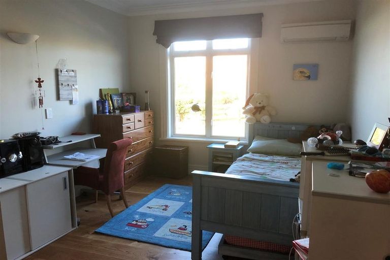 Photo of property in 130 Highridge Road, Clevedon, Papakura, 2582