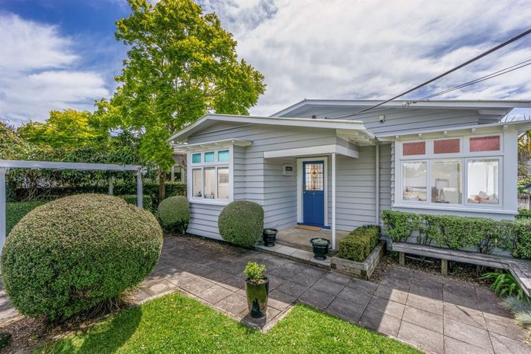 Photo of property in 1/35 Nile Road, Milford, Auckland, 0620