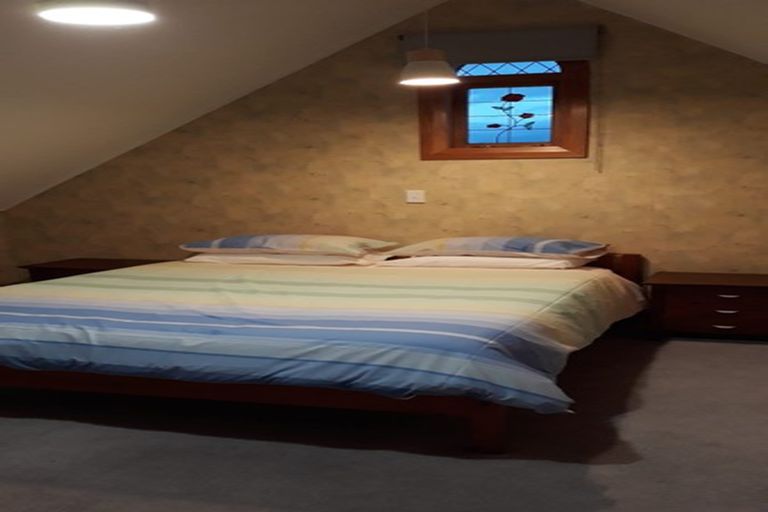 Photo of property in 2/141 Fitzherbert Avenue, West End, Palmerston North, 4410