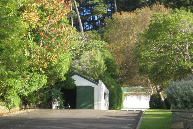 Photo of property in 136 Hine Road, Wainuiomata, Lower Hutt, 5014