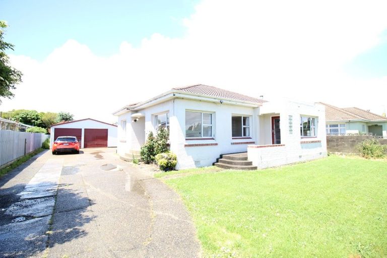 Photo of property in 16 York Street, Strathern, Invercargill, 9812