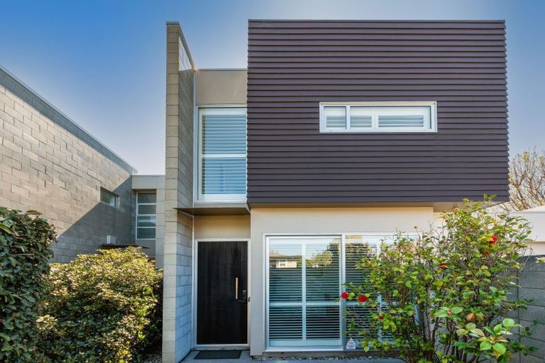 Photo of property in 9 Cox Street, Merivale, Christchurch, 8014