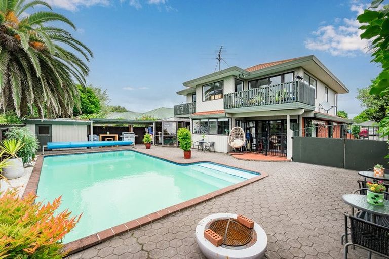 Photo of property in 57 Kapanui Road, Waikanae, 5036