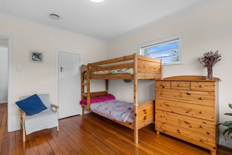 Photo of property in 1/111 Parkers Road, Tahunanui, Nelson, 7011