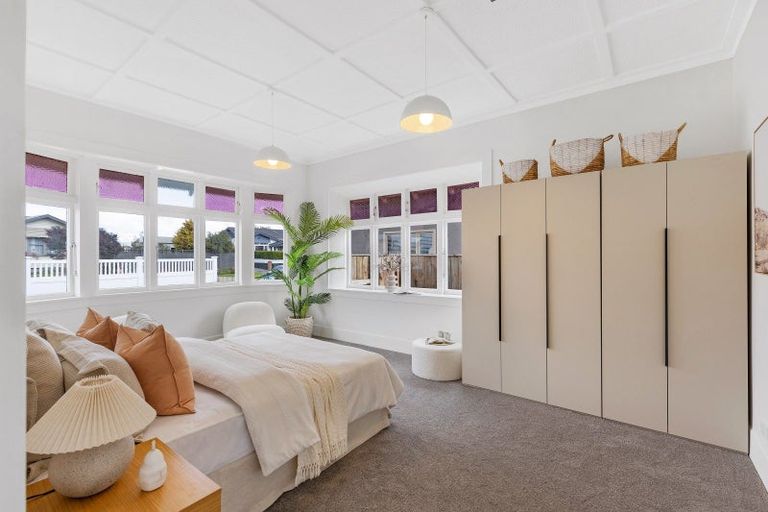 Photo of property in 11 Rosalie Terrace, Kelvin Grove, Palmerston North, 4414