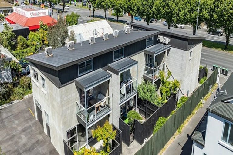 Photo of property in 150 Fitzgerald Avenue, Christchurch Central, Christchurch, 8011