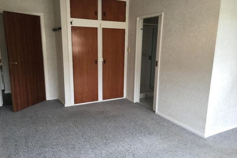 Photo of property in 144 Warren Crescent, Hillmorton, Christchurch, 8025