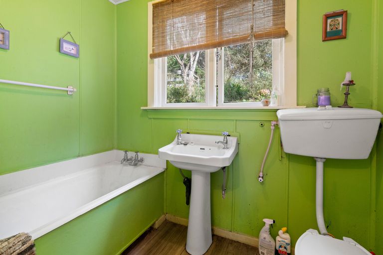 Photo of property in 61 Coutts Gully Road, Taieri Beach, Brighton, 9091