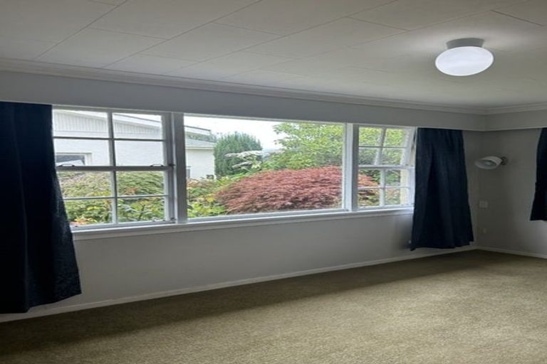 Photo of property in 25 Hillary Street, Winton, 9720