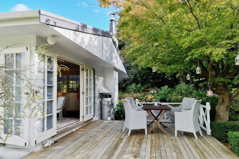 Photo of property in 6a Terrace End, Lansdowne, Masterton, 5810