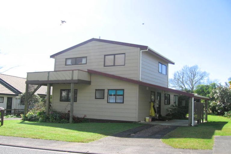 Photo of property in 115 Isabel Street, Whangamata, 3620