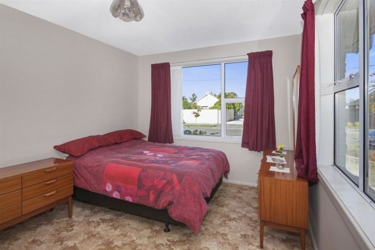 Photo of property in 82 Teesdale Street, Burnside, Christchurch, 8053