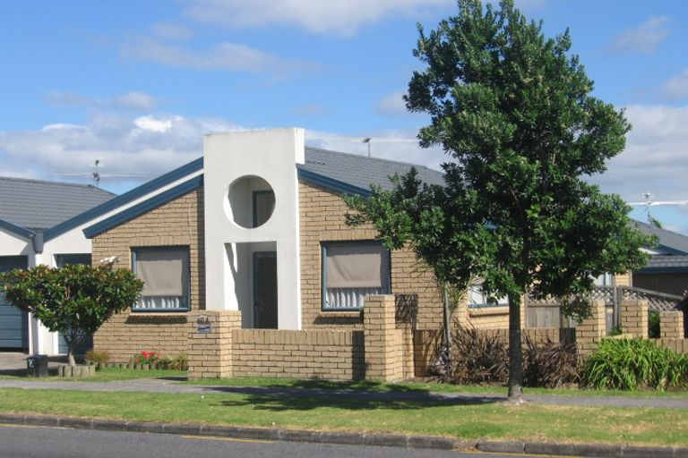 Photo of property in 40a Delta Avenue, New Lynn, Auckland, 0600