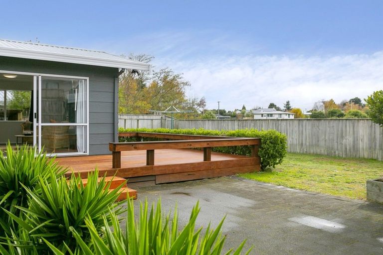 Photo of property in 10 Wembley Place, Richmond Heights, Taupo, 3330
