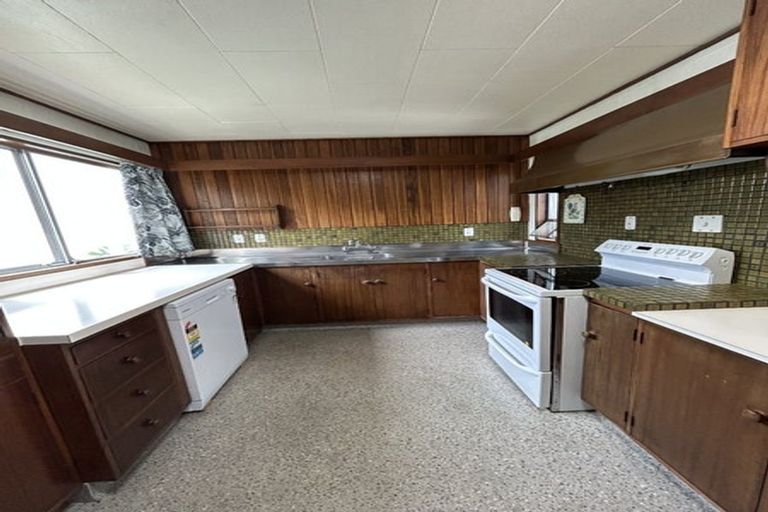 Photo of property in 8 Miller Place, Masterton, 5810