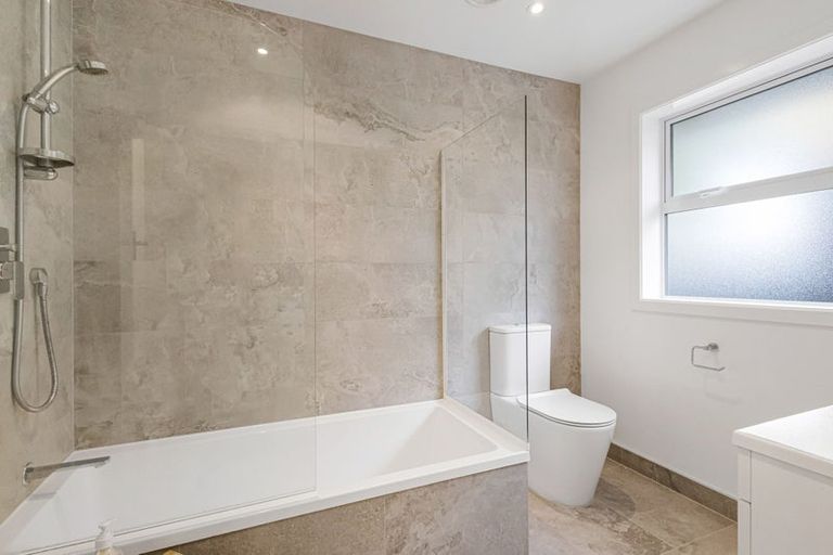 Photo of property in 3 Deepdale Street, Burnside, Christchurch, 8053