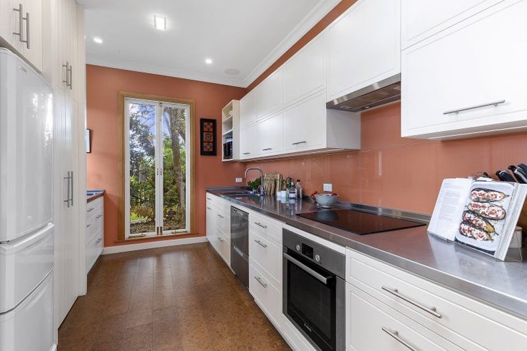 Photo of property in 25 Bidwill Street, Mount Cook, Wellington, 6021