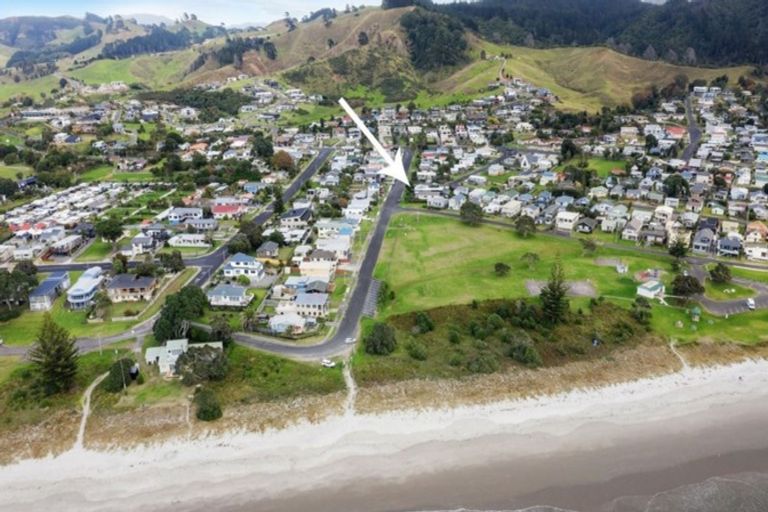 Photo of property in 18 Brighton Road, Waihi Beach, 3611