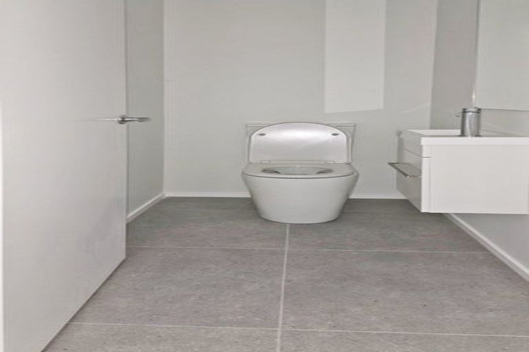 Photo of property in 16 George Yee Place, Taradale, Napier, 4112